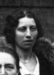 Frau Bella Spanier